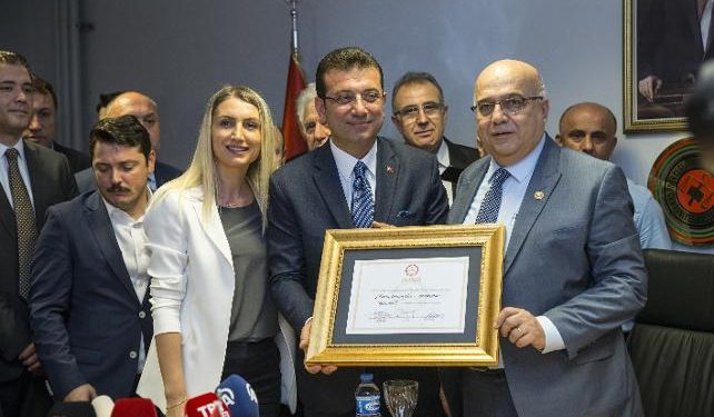 Ekrem İmamoğlu: Yaşasın Cumhuriyet!