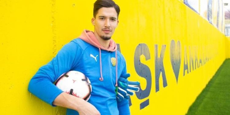 Altay Bayındır’dan eski kulübüne veda