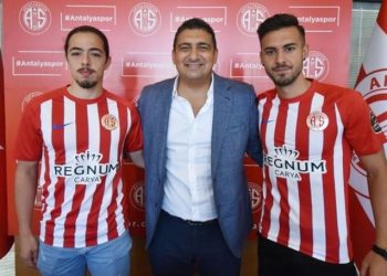 Antalyaspor’da 2 imza birden