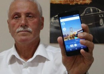 Çalınan telefonunun hafıza kartı için hırsıza 500 lira verecek