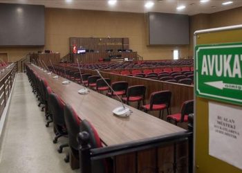 Darbecilere 127 milyonluk tazminat davası