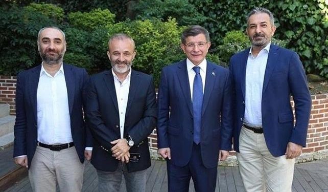 Davutoğlu söyleşisi sonrası program yayından kaldırıldı