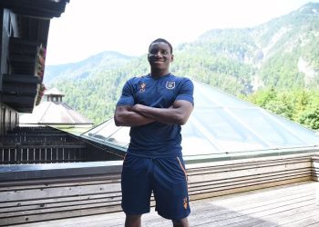 Demba Ba’dan rakiplere gözdağı