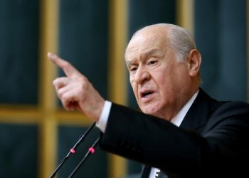 Devlet Bahçeli, AKP’nin iç işine daldı: Herkese ayar verdi