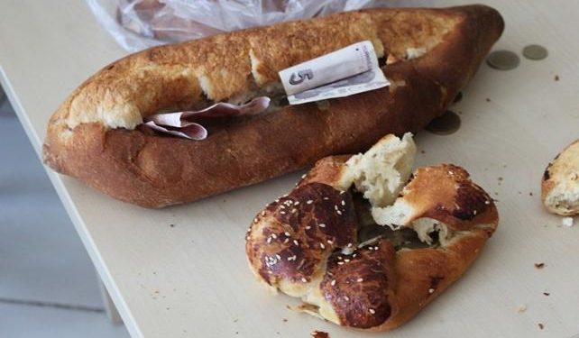 Dilencilerin paraları sakladıkları yer zabıtaları şaşırttı