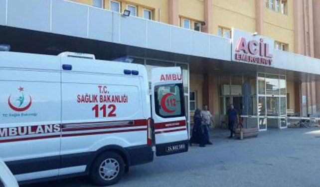 Erzincan’da gıda zehirlenmesi şüphesi: 21’i çocuk 56 kişi hastaneye kaldırıldı
