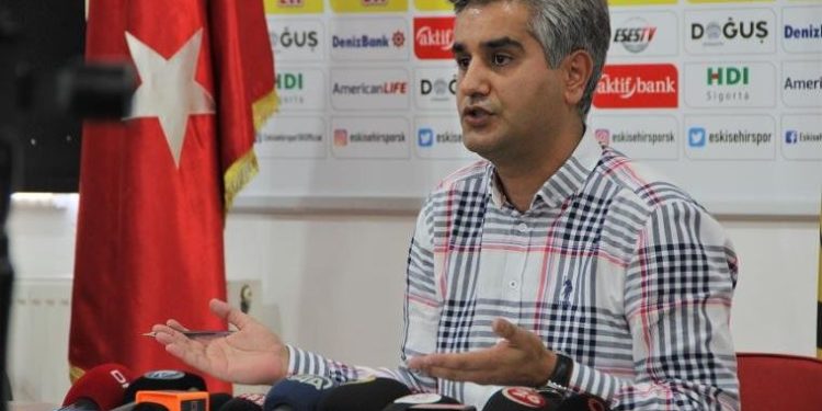 Eskişehirspor yönetiminden eleştirilere sitem