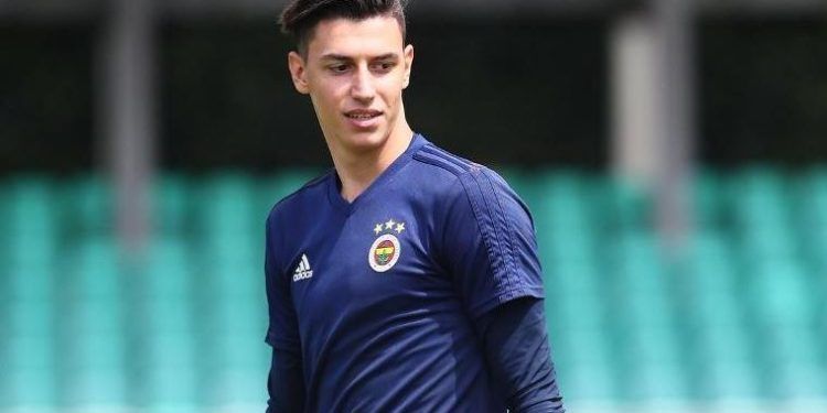 Fenerbahçe, Berke Özer’i Westerlo’ya kiraladı