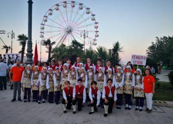 Güzelyalı Ortaokulu, İtalya’da Türkiye’yi temsil etti