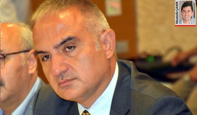 Hastaneyi inceleyen vekile engel