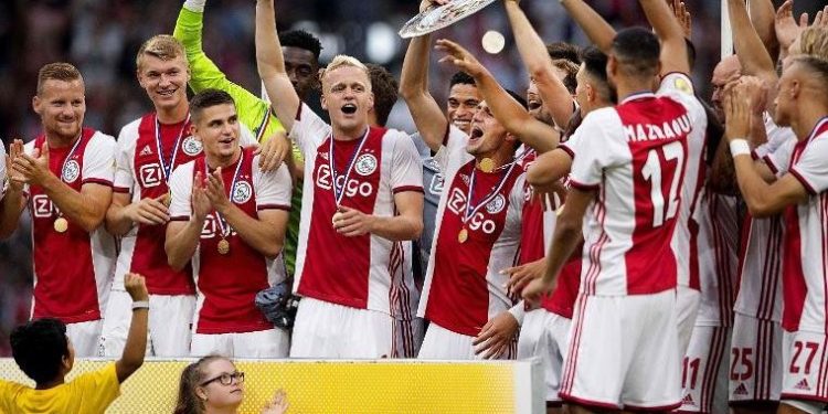 Hollanda Süper Kupası Ajax’ın