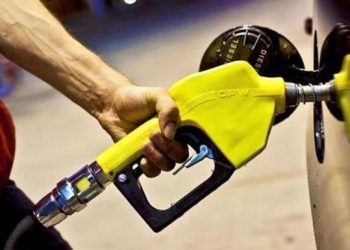 Motorin ve benzine zam geldi