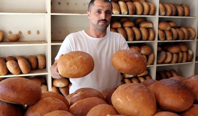 Ucuz ekmek satan fırıncı mahkeme kararı sonrası zam yaptı