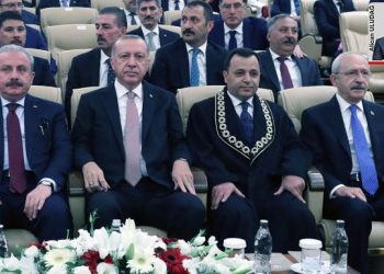 Yeminlerini anımsattı