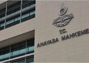 Anayasa Mahkemesi’nden doktorları ilgilendiren karar