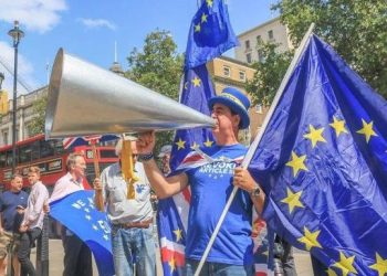 Anlaşmasız Brexit’i Boris Johnson’a rağmen engellemek mümkün mü?