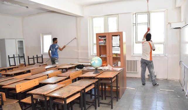 Balçova’nın okullarına tam detsek