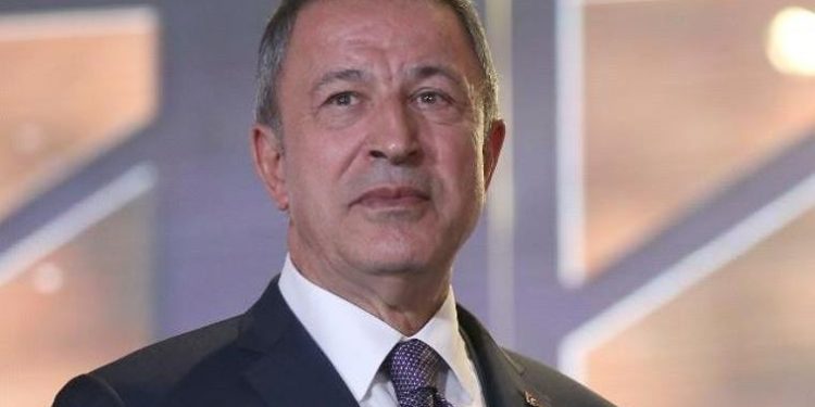 Güvenli bölge için Bakan Akar’dan olumlu mesaj