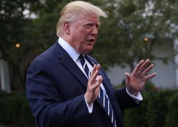 İran’dan Trump’a “Bolton’un savaşa susamışlığını reddet” mesajı