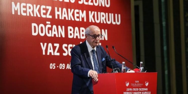 Şenes Erzik: Çok ayrıntıya girersek futbolu rayından çıkartırız