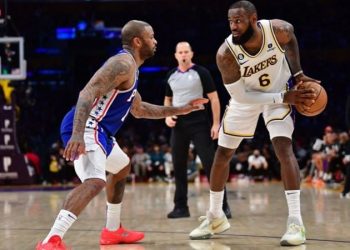 ABD’li basketbolcu LeBron James NBA tarihine geçti