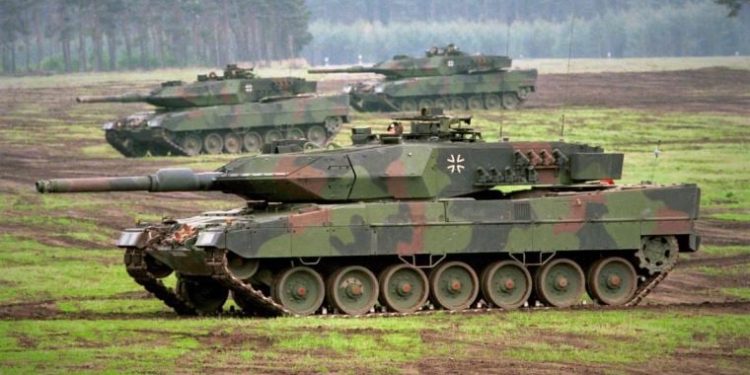 Almanya, Ukrayna’ya Leopard tankları göndereceklerini duyurdu