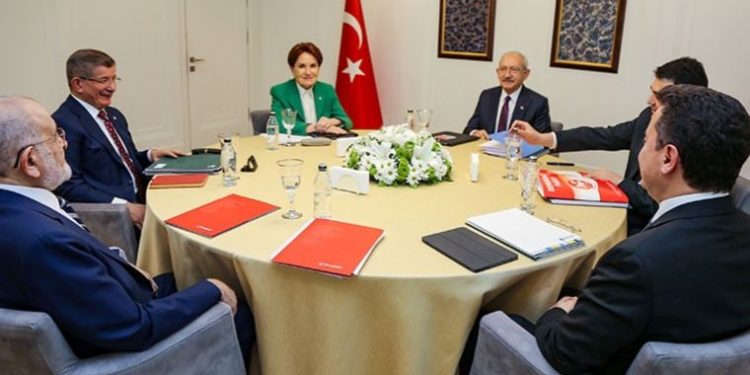 Altılı masa, Gelecek Partisi ev sahipliğinde 10’uncu toplantısını düzenledi: Birliktelik sürüyor mesajı