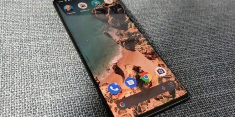 Android 13 alamayacak Samsung telefonlar