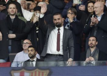 Atletico Madrid’den Arda Turan’a anlamlı hareket