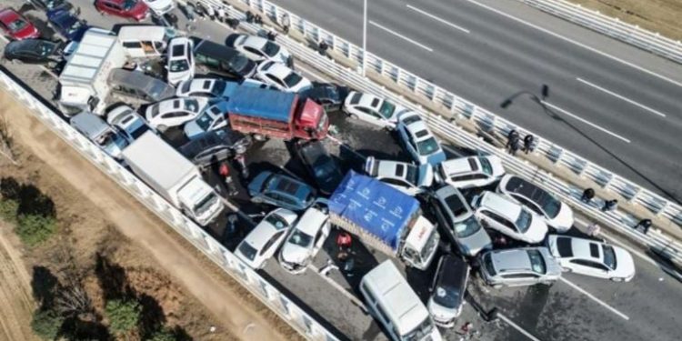Çin’de trafik kazası: 19 ölü 20 yaralı