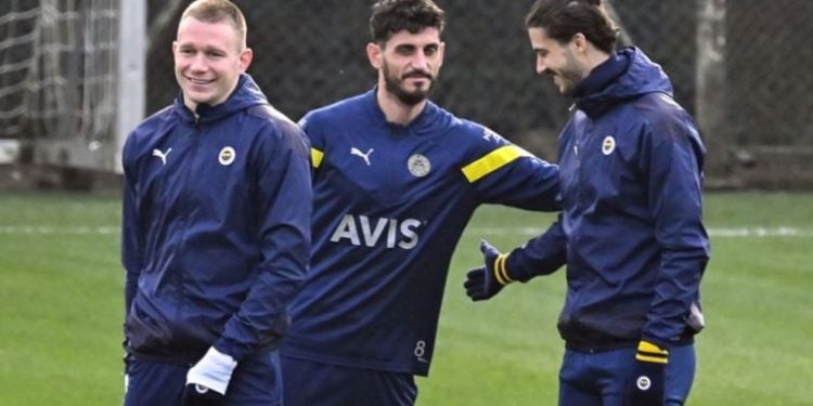 Fenerbahçe’de yabancı kontenjanı operasyonu: Jesus istemişti ama…