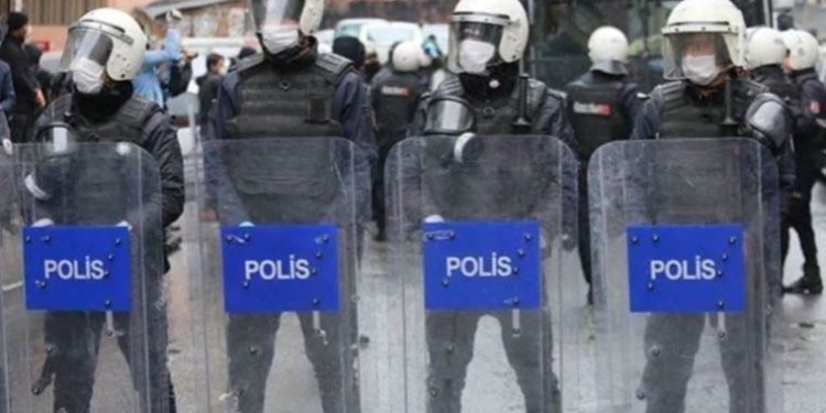 Hakkari Valiliği duyurdu: 15 gün süreyle yasaklama kararı