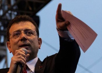 İmamoğlu’na yargı darbesi konuşulurken… Avukata kafa atıp kemik kıran polise 8 ay 22 gün hapis cezası