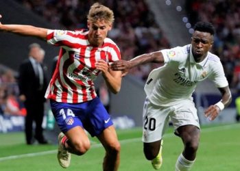 Madrid derbisi öncesi İspanya karıştı: Köprüde ırkçı pankart