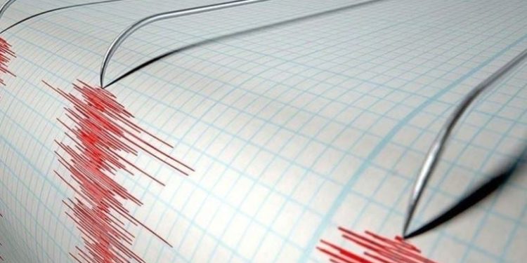 Son dakika: Çanakkale’de hissedilen 4.4 büyüklüğünde deprem!