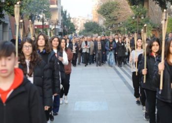 Uğur Mumcu Efes Selçuk’ta meşalelerle anıldı