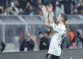 Weghorst’un veda hareketi sonrası flaş iddia!