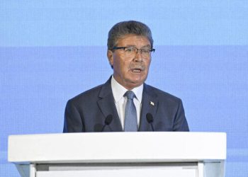 KKTC Başbakanı Üstel Rum tarafına resti çekti: Oyuna gelmeyip bir kez daha masaya oturmayacağız